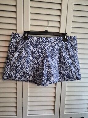 Lilly Pulitzer Blue & White Geometric Women's Shorts